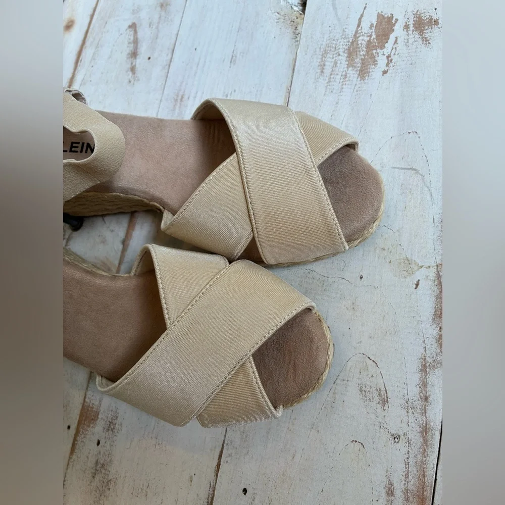 ANN KLEIN Ellis sandal wedge espadrille neutral summer party wedding sz 10 NWOB